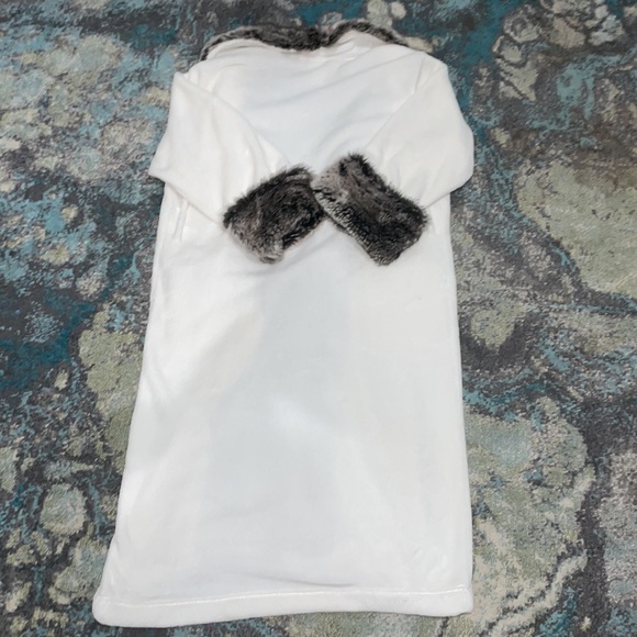 Pottery Barn Faux Fur Robe - Picture 7 of 8